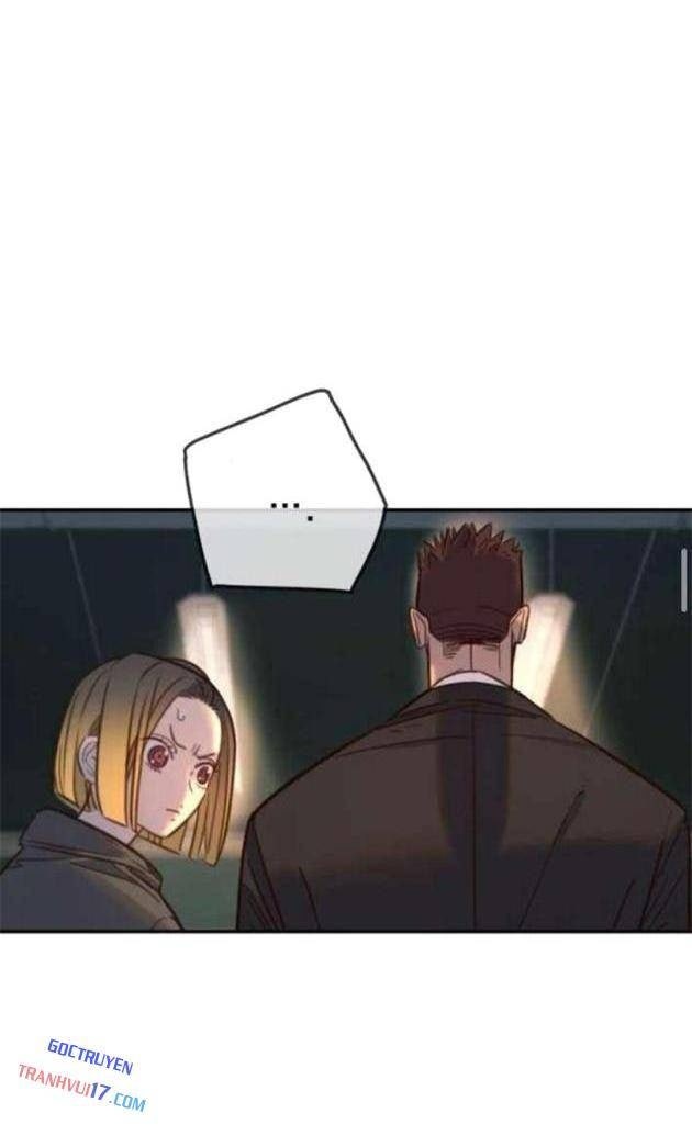 Mọi người Đều Yêu Cô Ấy - Page 32